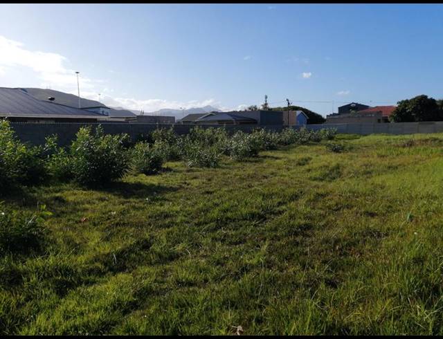LAND FOR SALE IN SANDBAAI